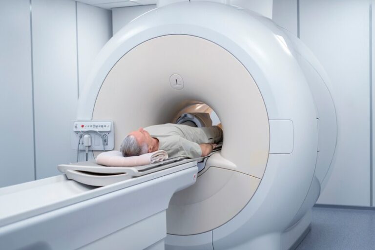 patient-getting-ready-ct-scan_23-2149367461